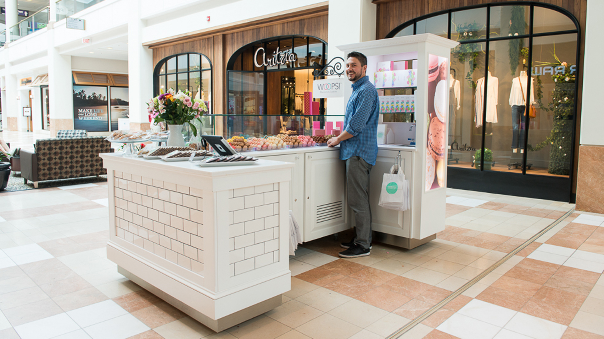 Woops macarons kiosk in the middle of the mall